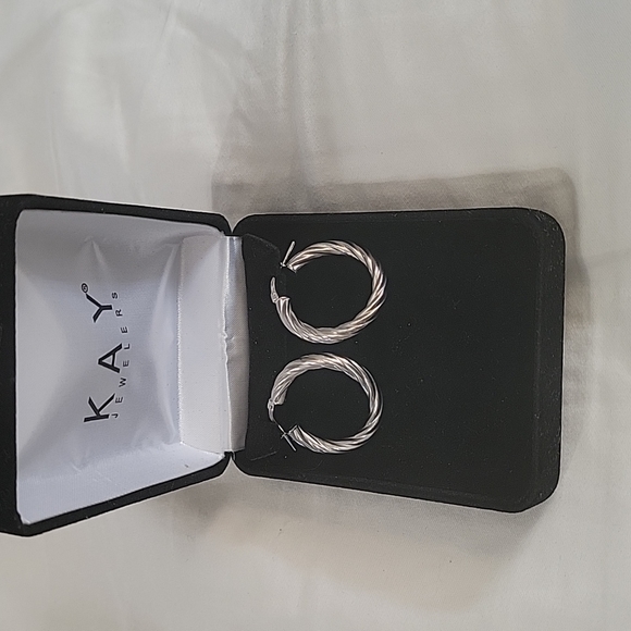 Sterling silver hoop earrings from Kay Jewelrers, NWOT🎉🎊 - Picture 3 of 6